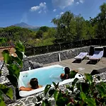 Etnaglow Luxory Sicilian